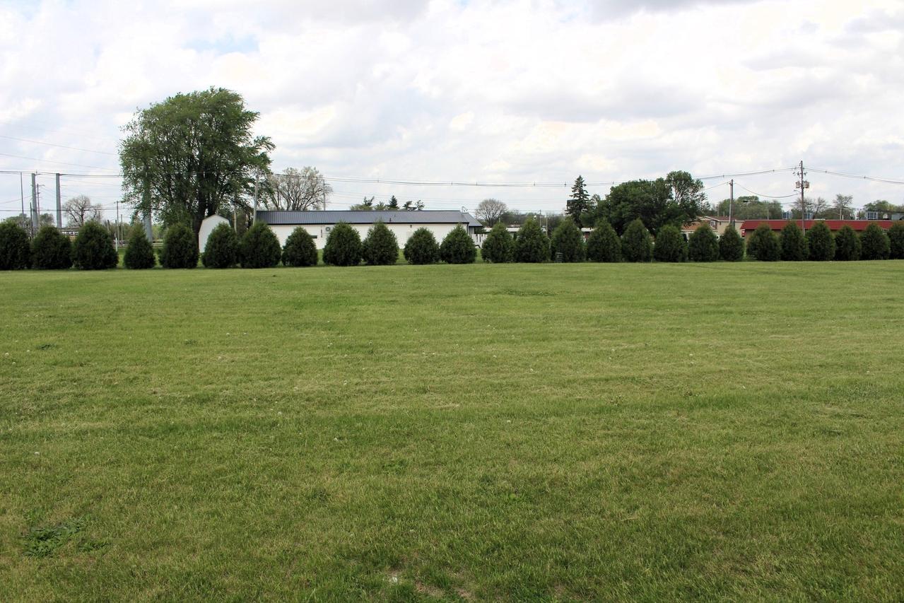 28 Liberty Ln., Clinton, IL 61727