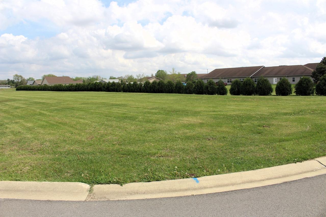 1309 W Leander St., Clinton, IL 61727