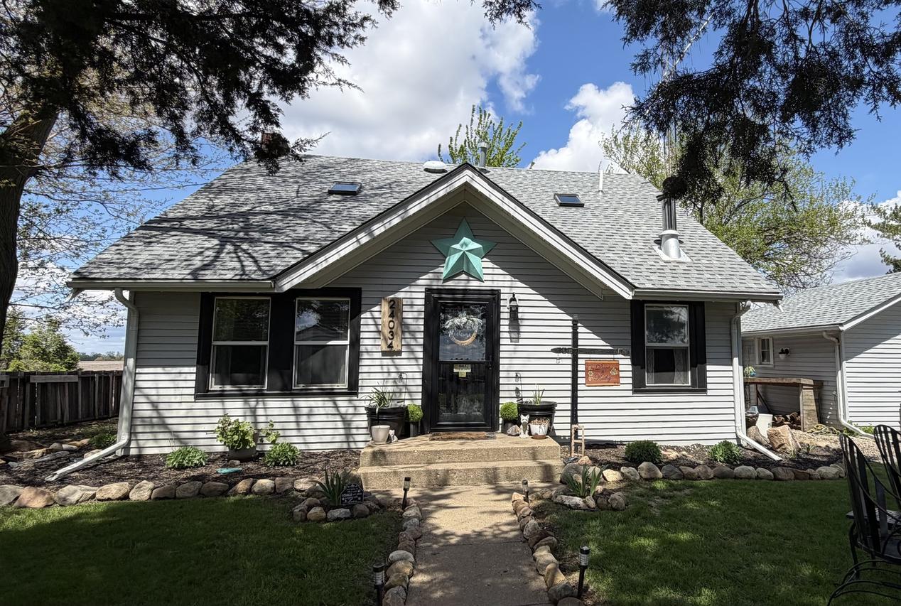 24034 N 2900 East Rd., Emington, IL 60934