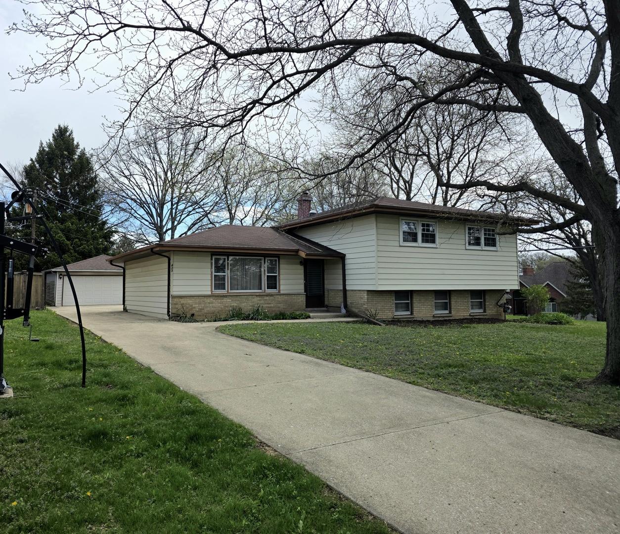 433 Highland Rd., Willowbrook, IL 60527