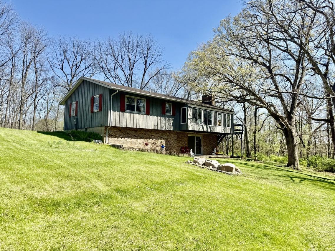 2148 1690 E St., Bradford, IL 61421
