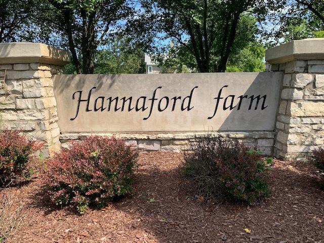 1084 Chestnut Hill Ln., Sugar Grove, IL 60554