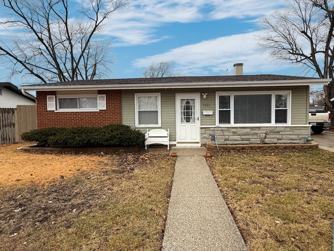 1426 Stanley Blvd., Calumet City, IL 60409