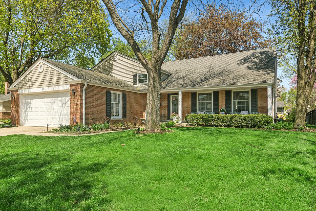 106 W Pickwick Rd., Arlington Heights, IL 60005