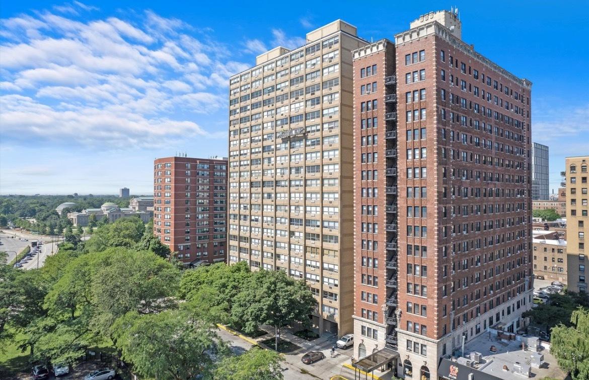 5530 S Shore Dr. #5B, Chicago, IL 60637