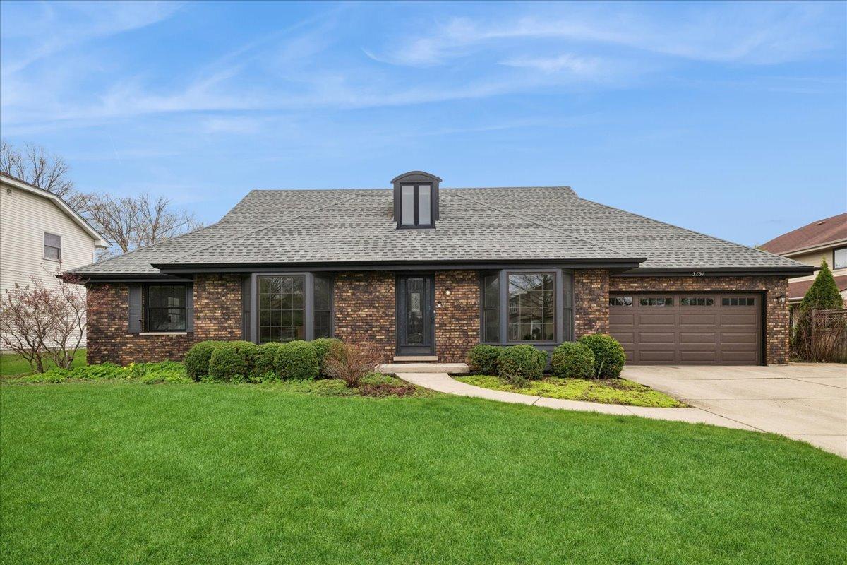 3751 Charles Dr., Northbrook, IL 60062