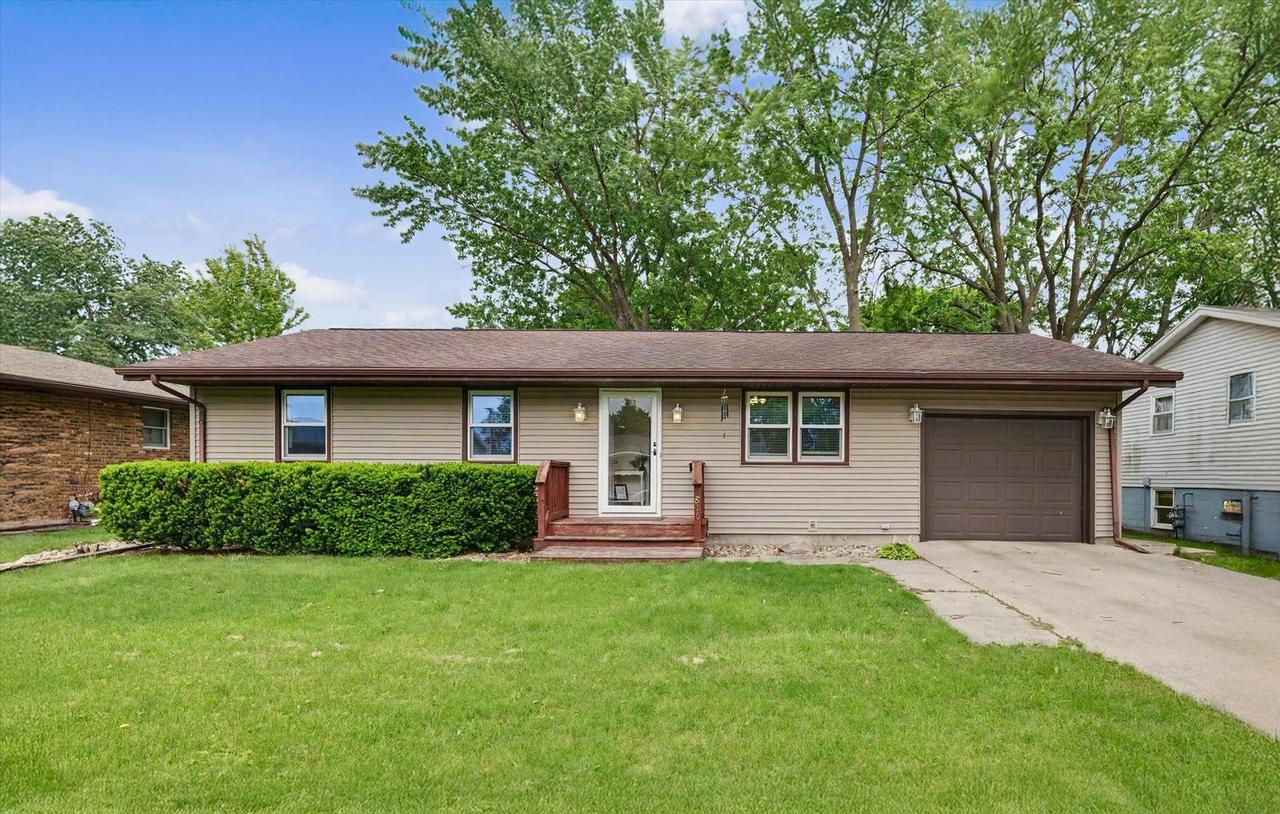 816 N Mohave Dr., Pontiac, IL 61764
