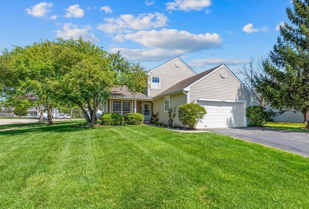 1990 Wildwood Ln., Hanover Park, IL 60133