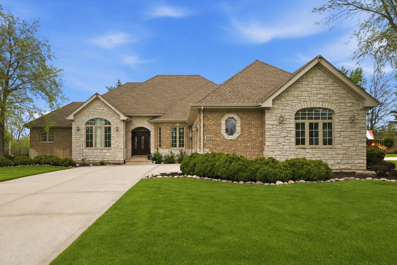 9090 Big Sable Point, Frankfort, IL 60423