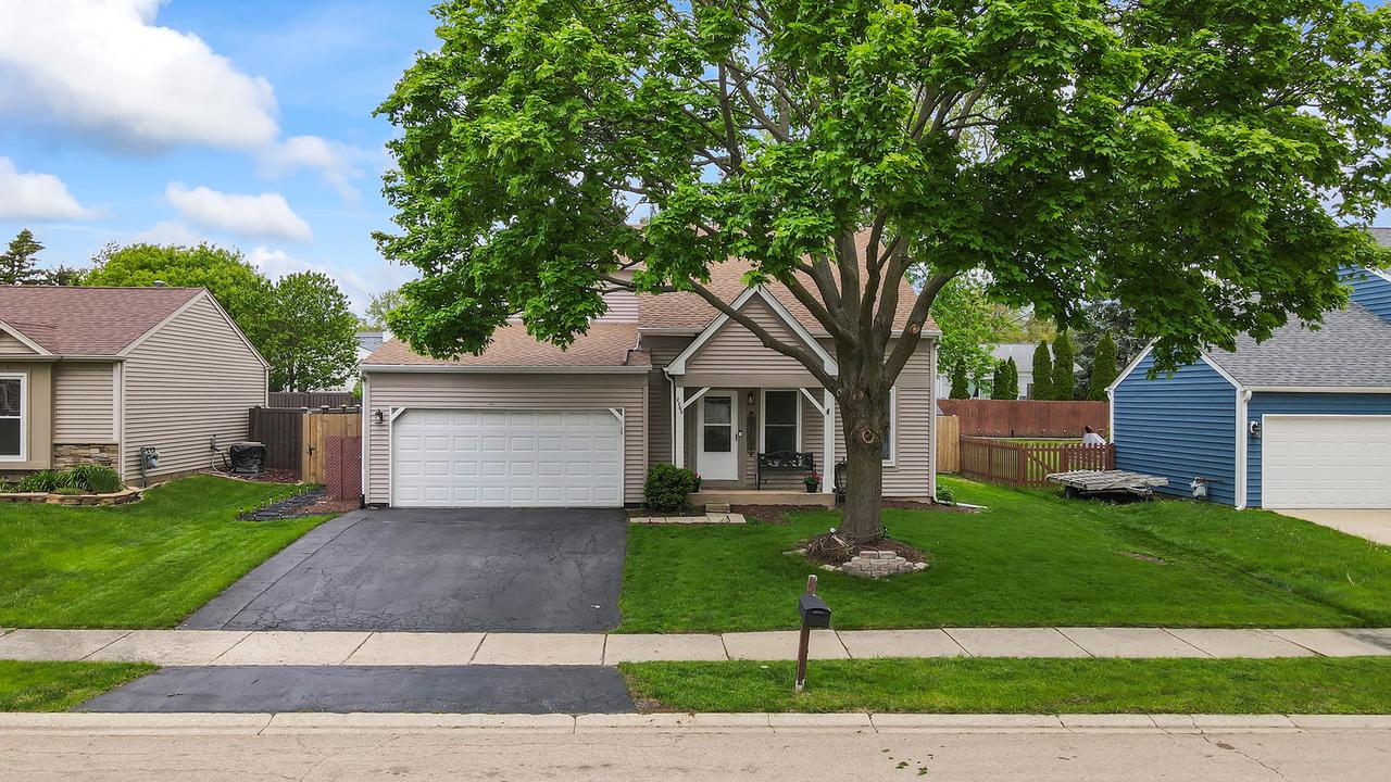 2250 Bannister Ln., Aurora, IL 60504