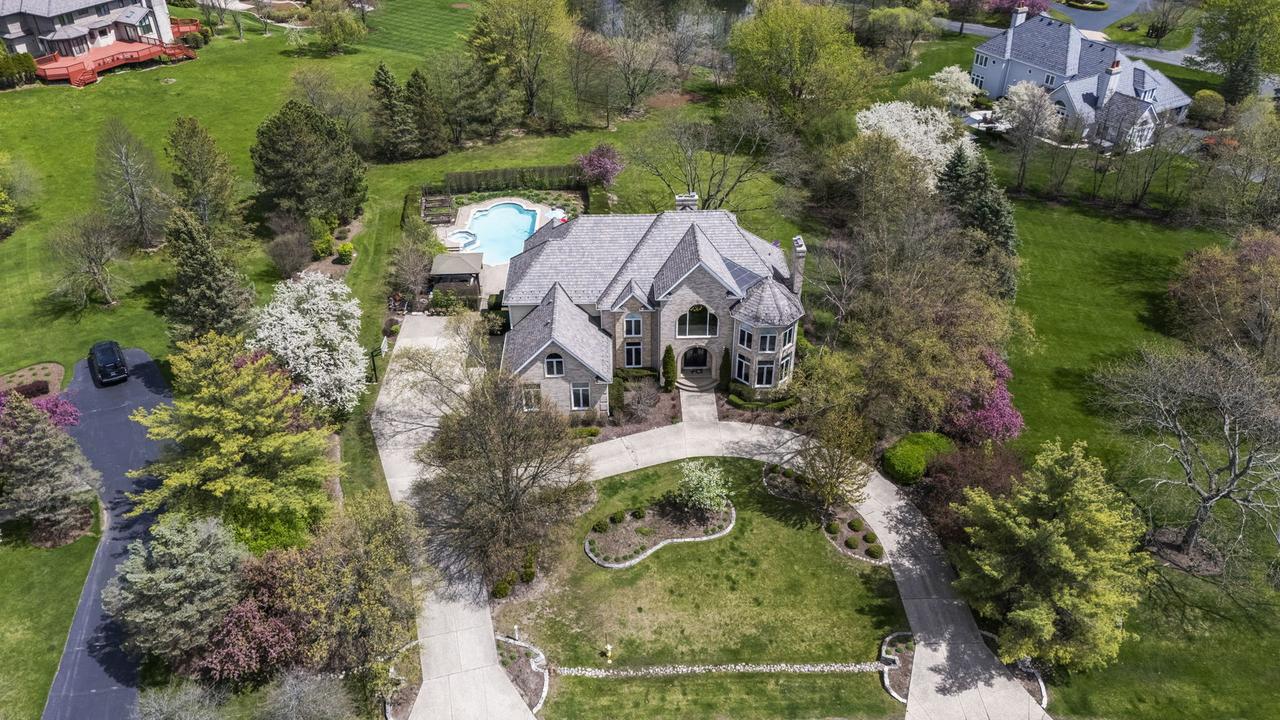 5892 Partridge Ln., Long Grove, IL 60047