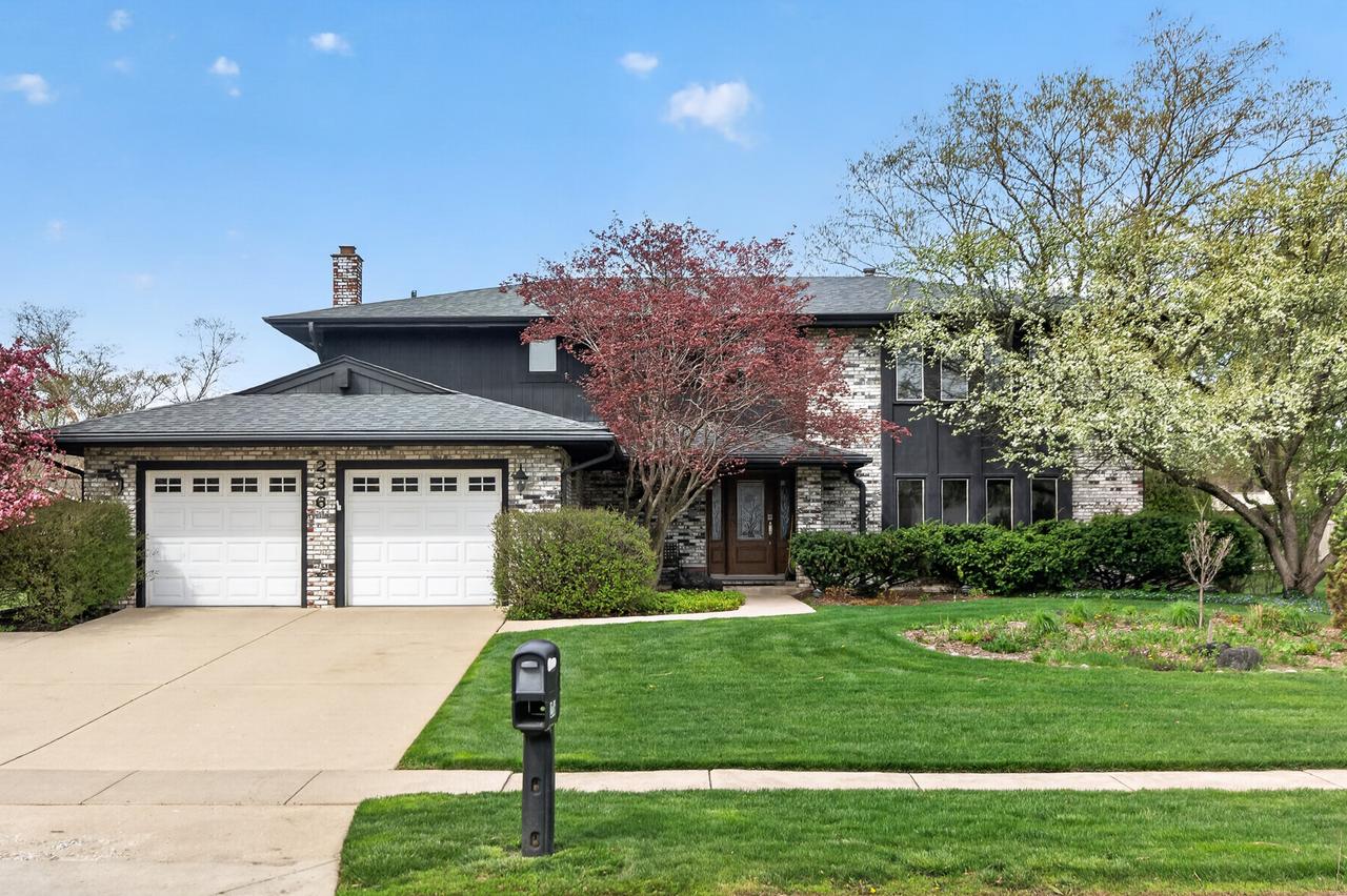 236 Saugus Ln., Schaumburg, IL 60173