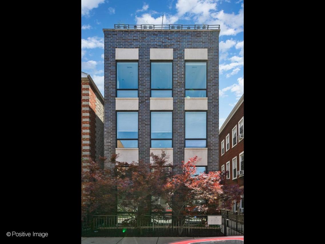 1525 W Fry St. #3, Chicago, IL 60642