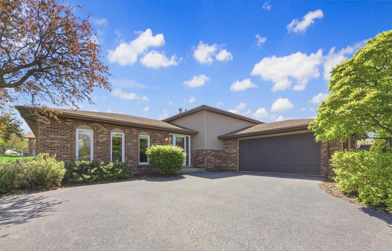 3517 Jacqueline Dr., Crete, IL 60417