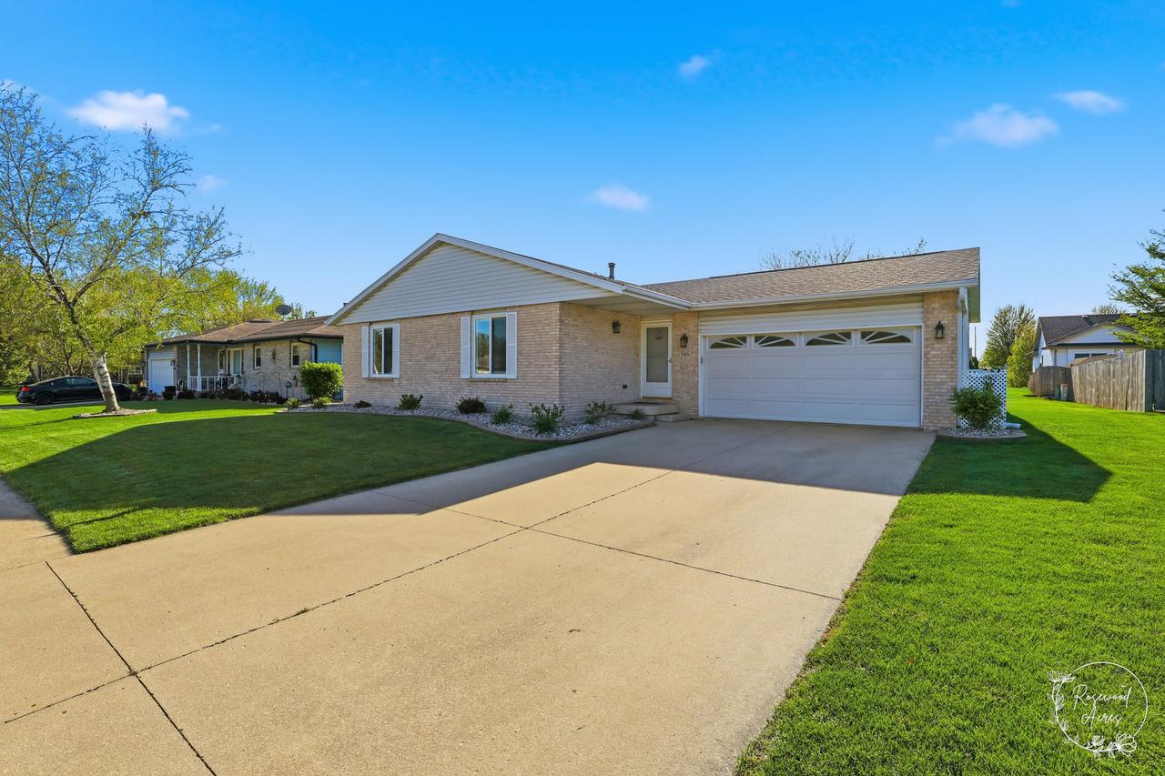 545 N Monroe Ave., Bradley, IL 60915