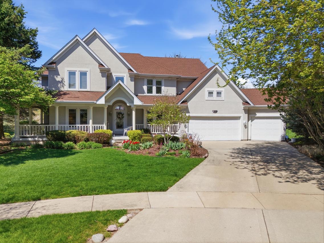 2804 Royal St. Georges Ct., St. Charles, IL 60174