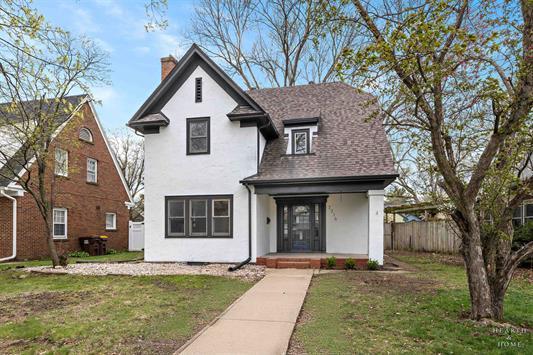 2216 Cumberland St., Rockford, IL 61103