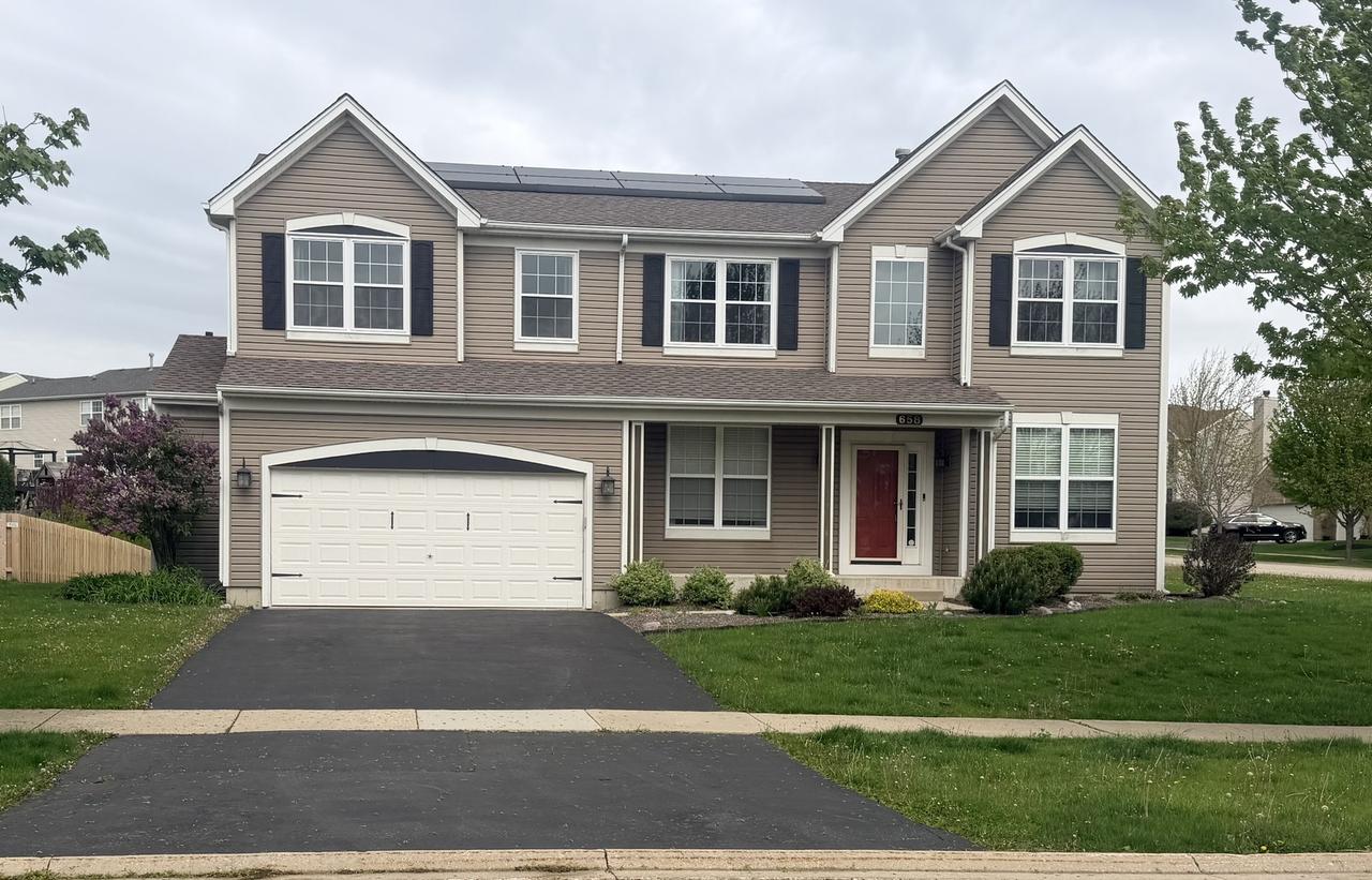 658 N Silver Leaf Ln., Round Lake, IL 60073