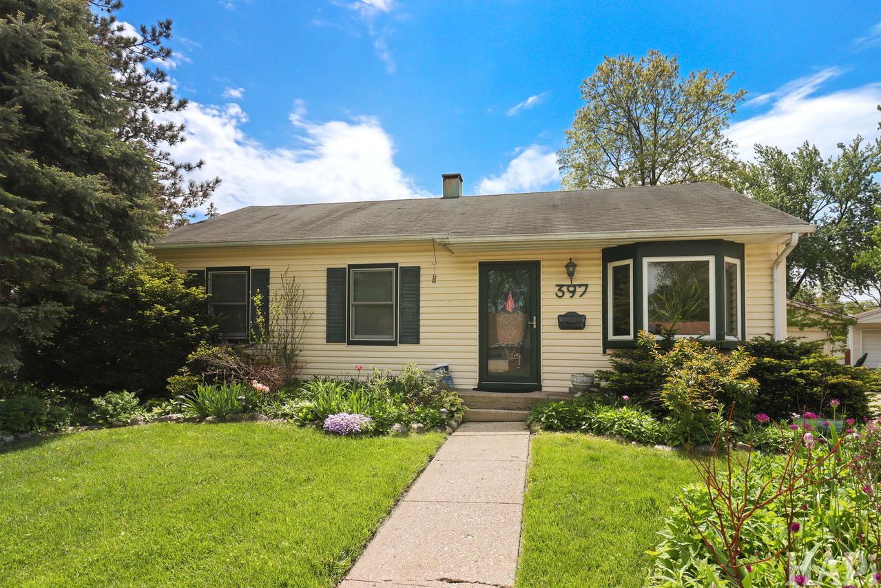 397 Bernard Dr., Buffalo Grove, IL 60089