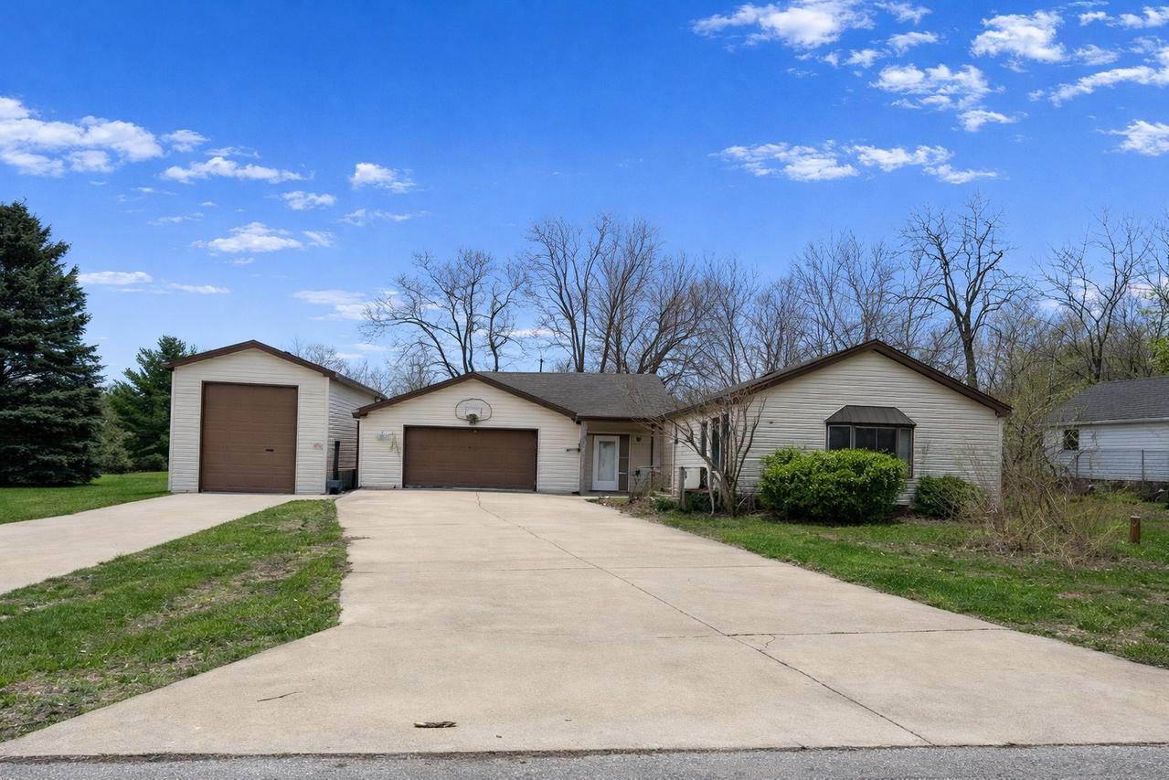 4128 Mila Ave., Rockford, IL 61101