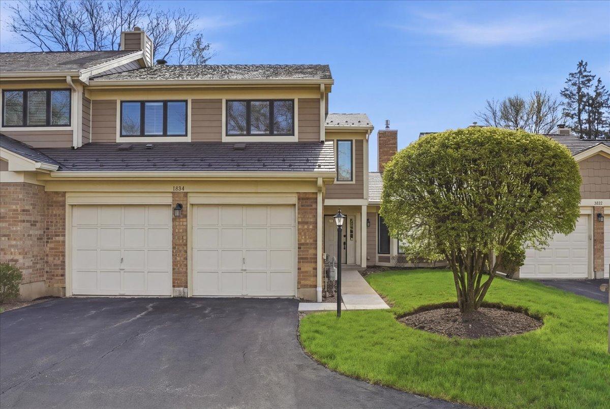 1204 Chatham Ct., Libertyville, IL 60048