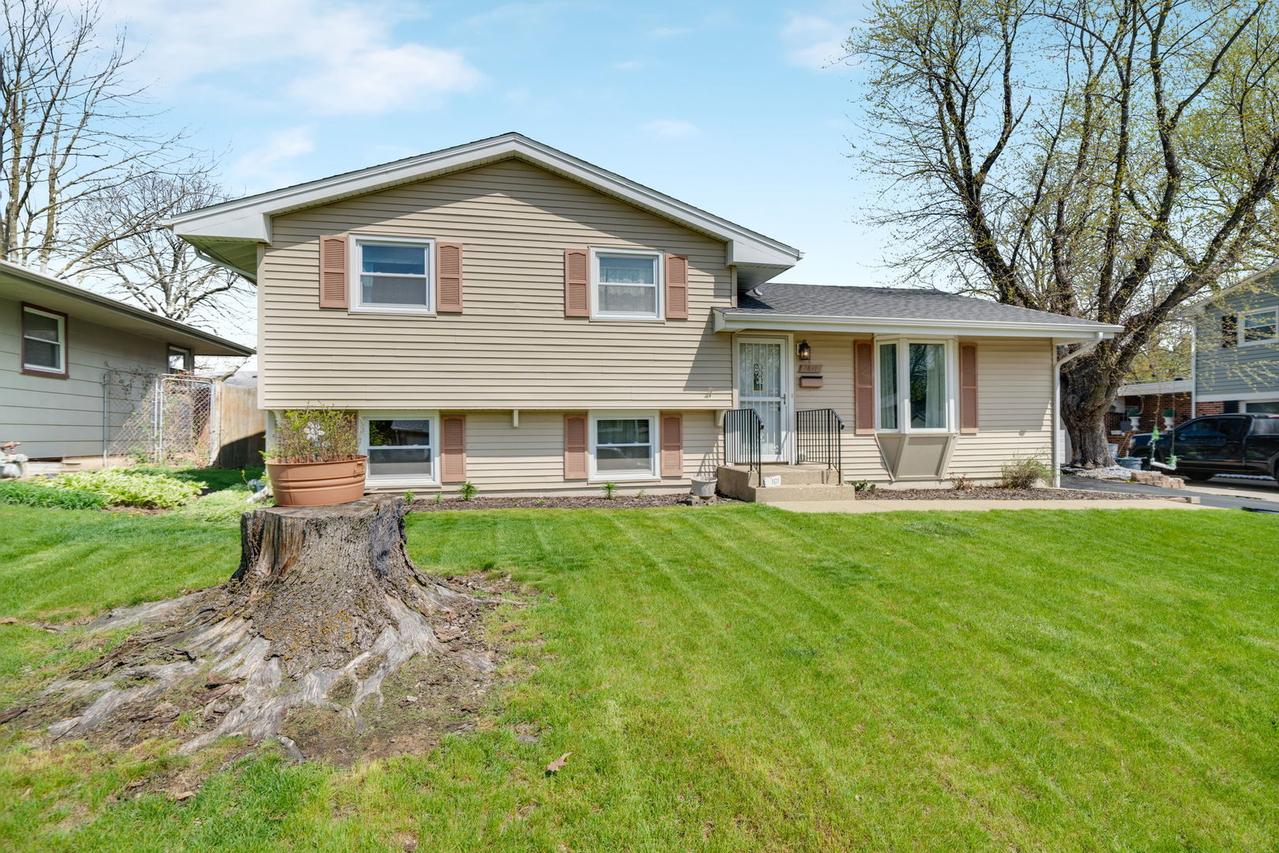 1611 Notre Dame Rd., Rockford, IL 61103