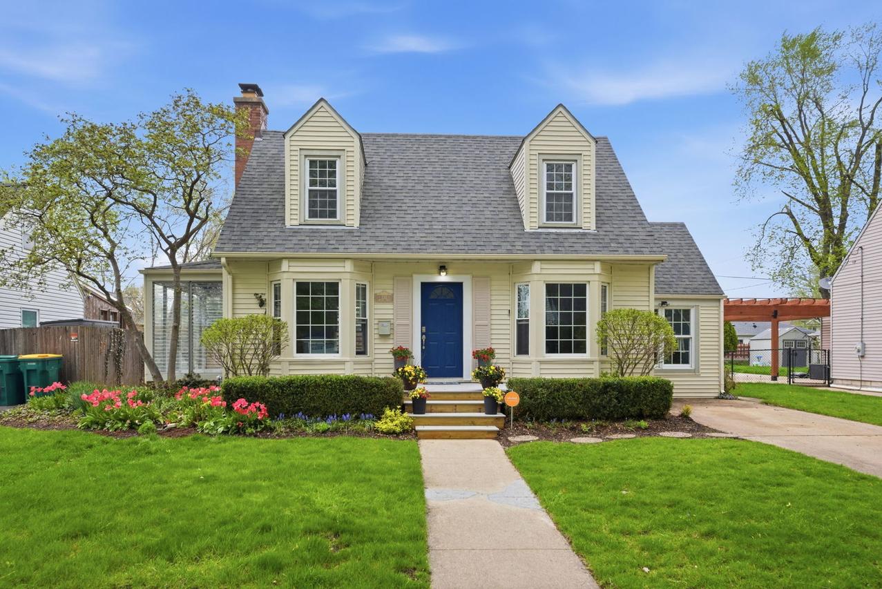 1311 Oneida St., Joliet, IL 60435