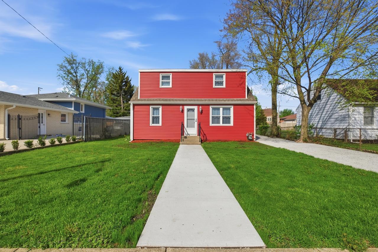 8622 S 78th Ave., Bridgeview, IL 60455