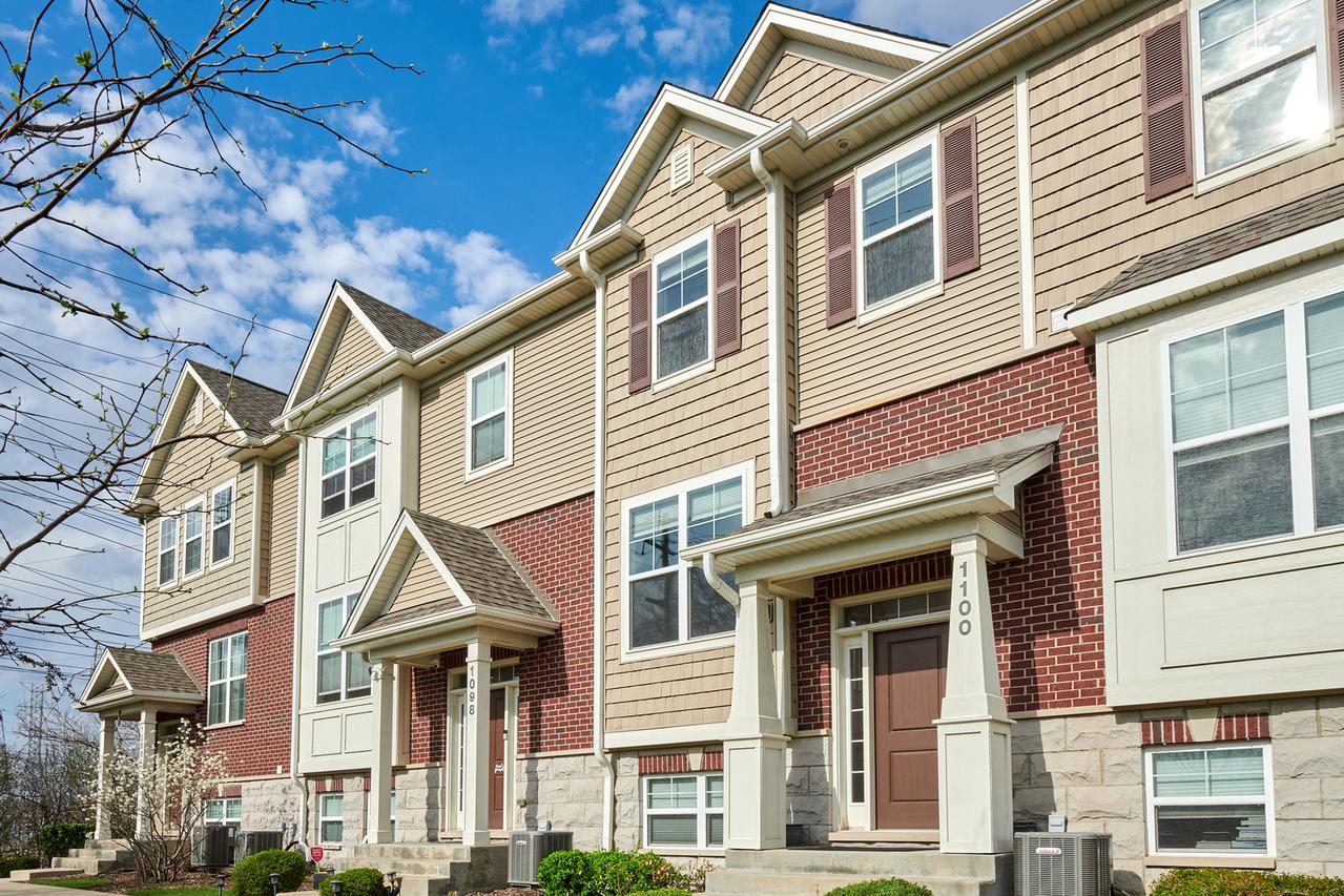 1100 Evergreen Ave., Des Plaines, IL 60016