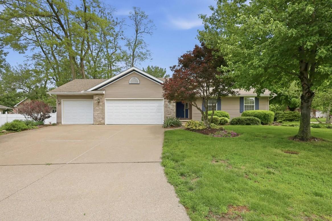 504 E 12th Ave., Coal Valley, IL 61240