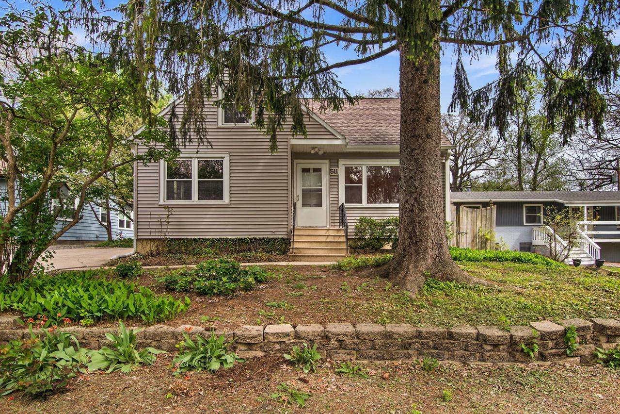 511 Elm Ave., Geneva, IL 60134