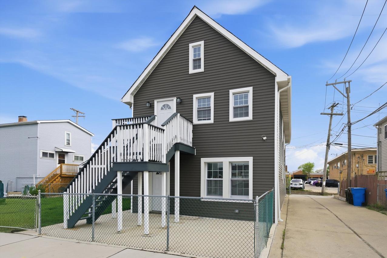 6145 W 54th St., Chicago, IL 60638