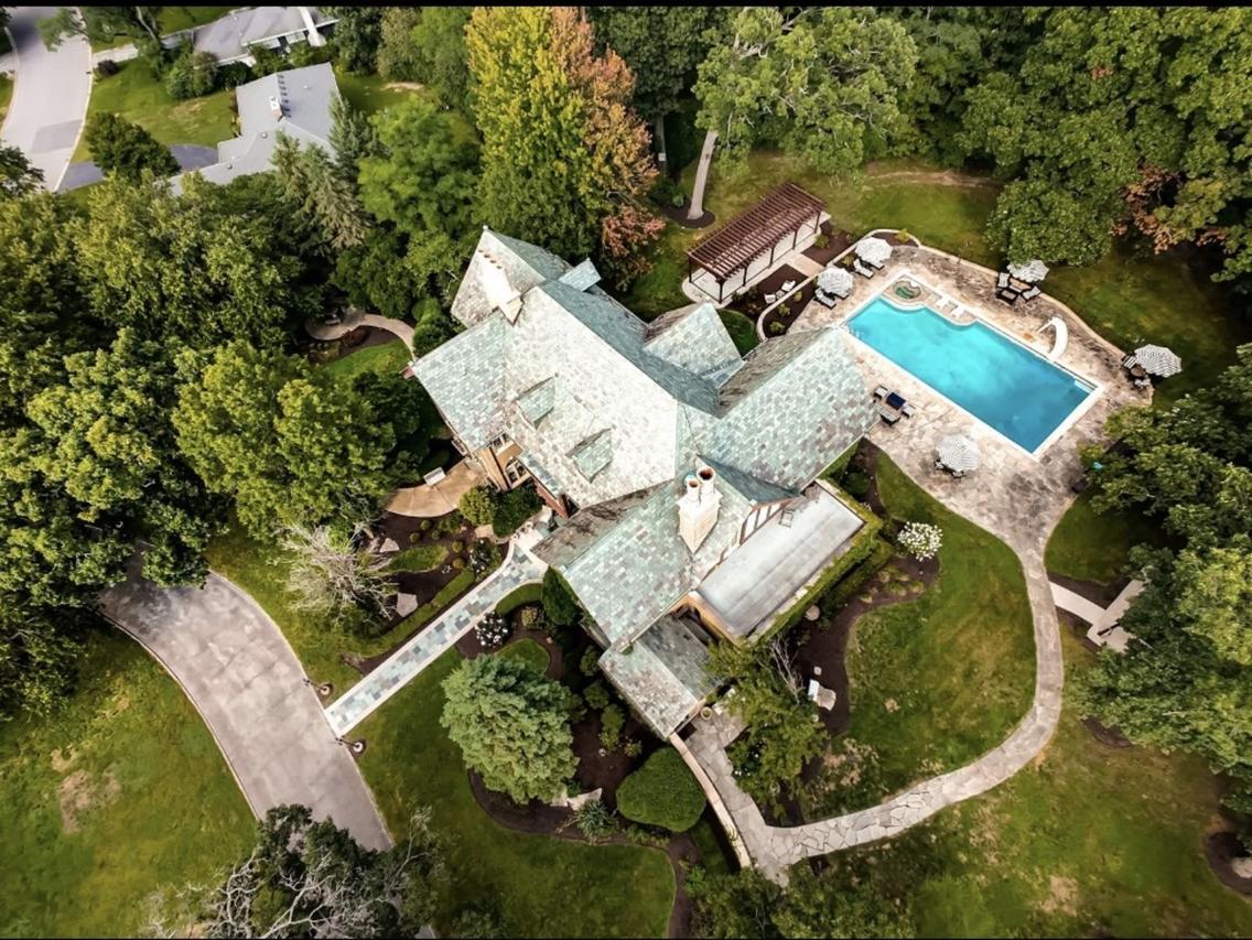 3505 Haweswood Dr., Crete, IL 60417