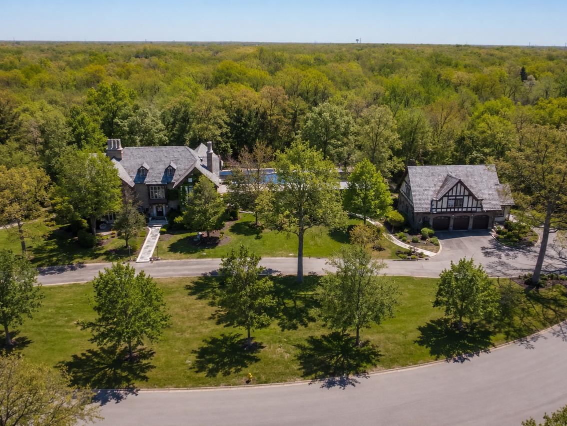 3505 Haweswood Dr., Crete, IL 60417