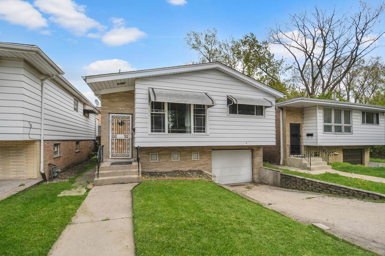 13059 Honore St., Blue Island, IL 60406