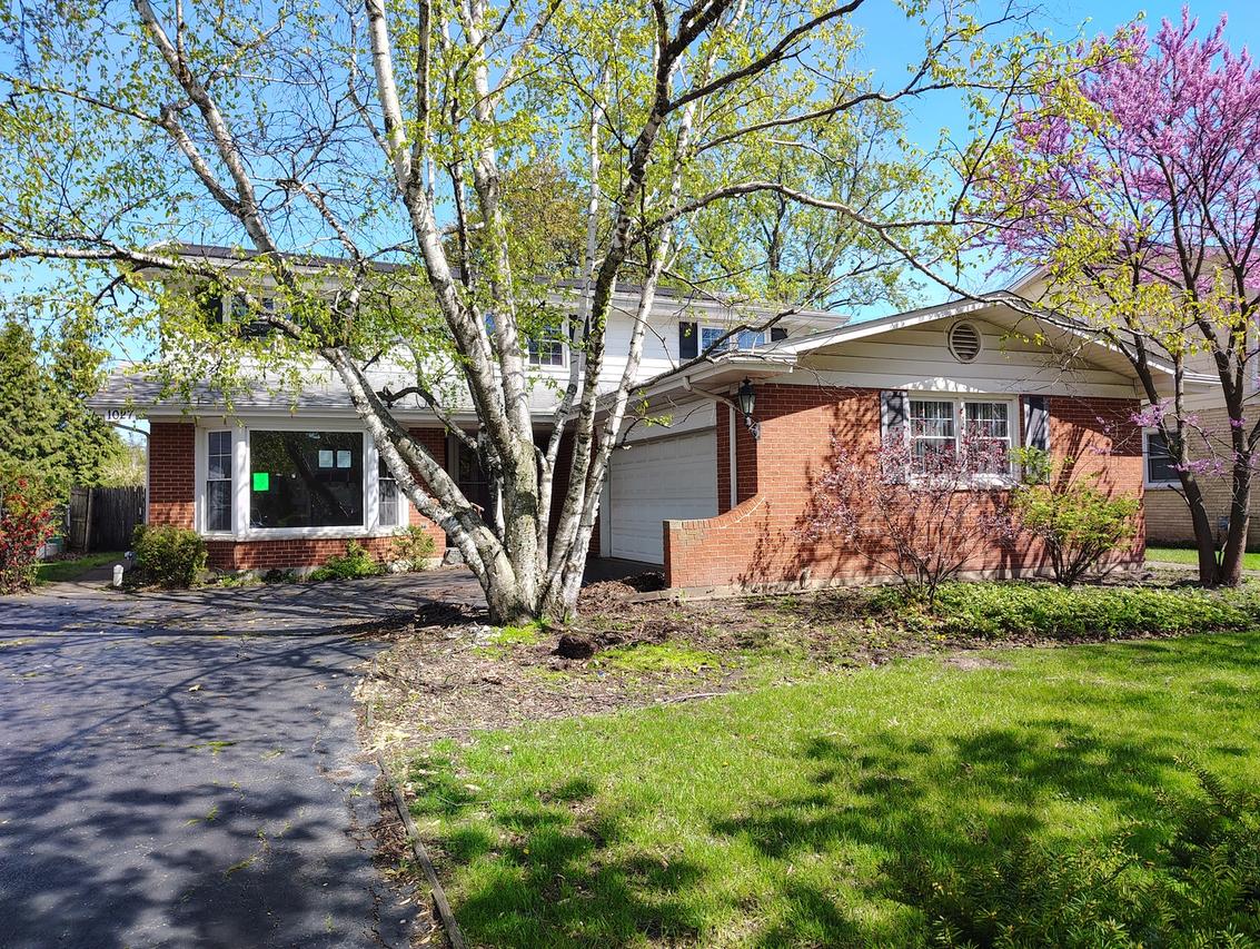 [Address Hidden by Seller], Glenview, IL 60025