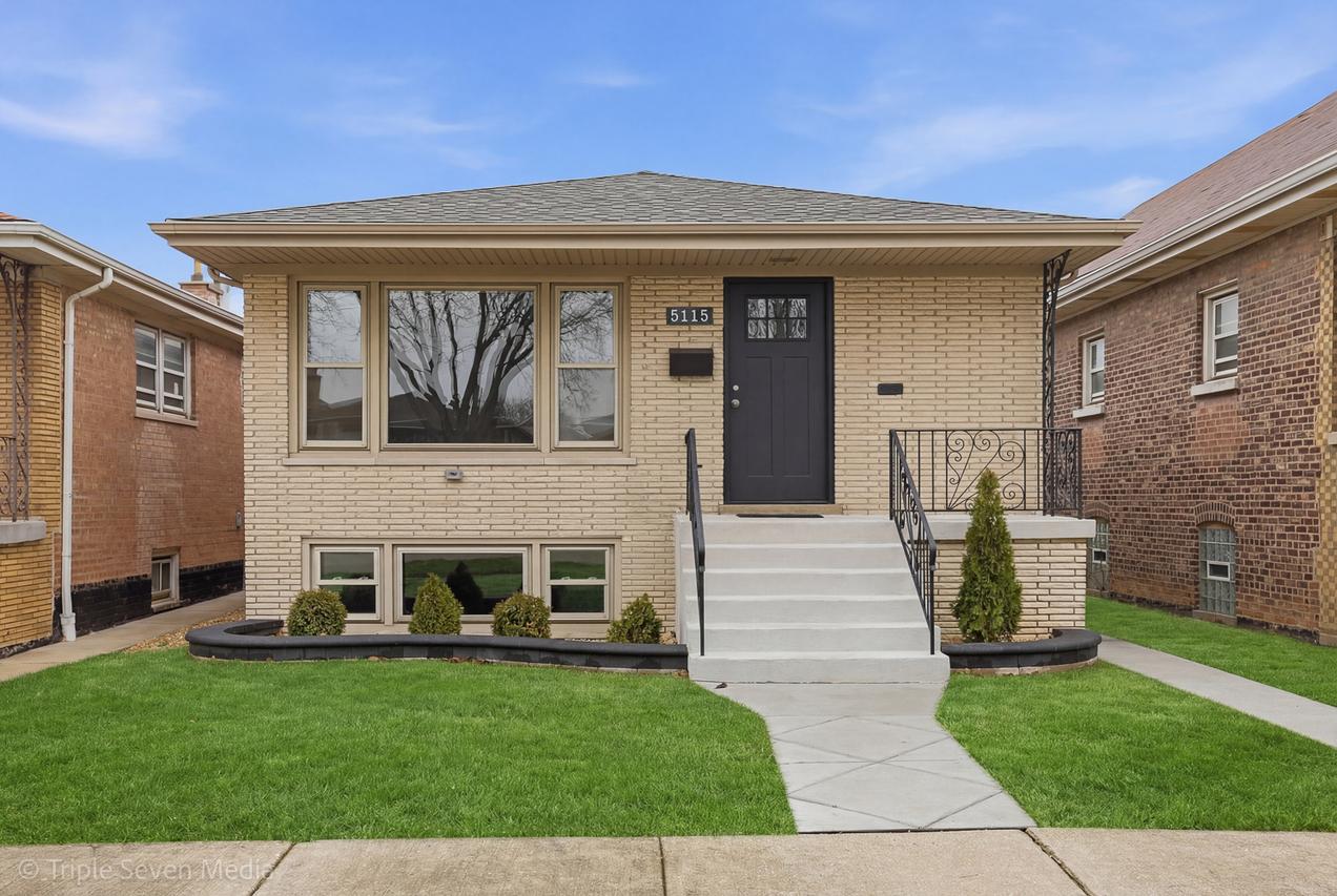 5115 S Melvina Ave., Chicago, IL 60638