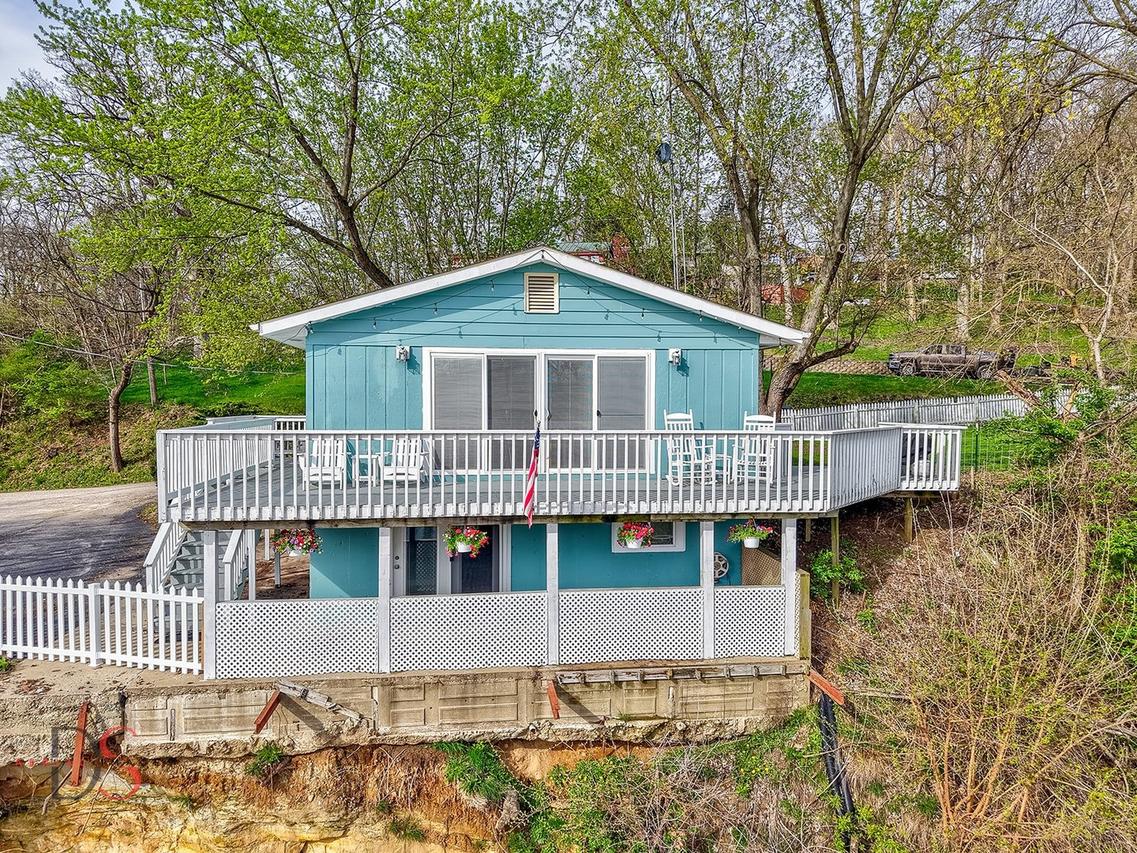 2469 N 41st Rd., Sheridan, IL 60551