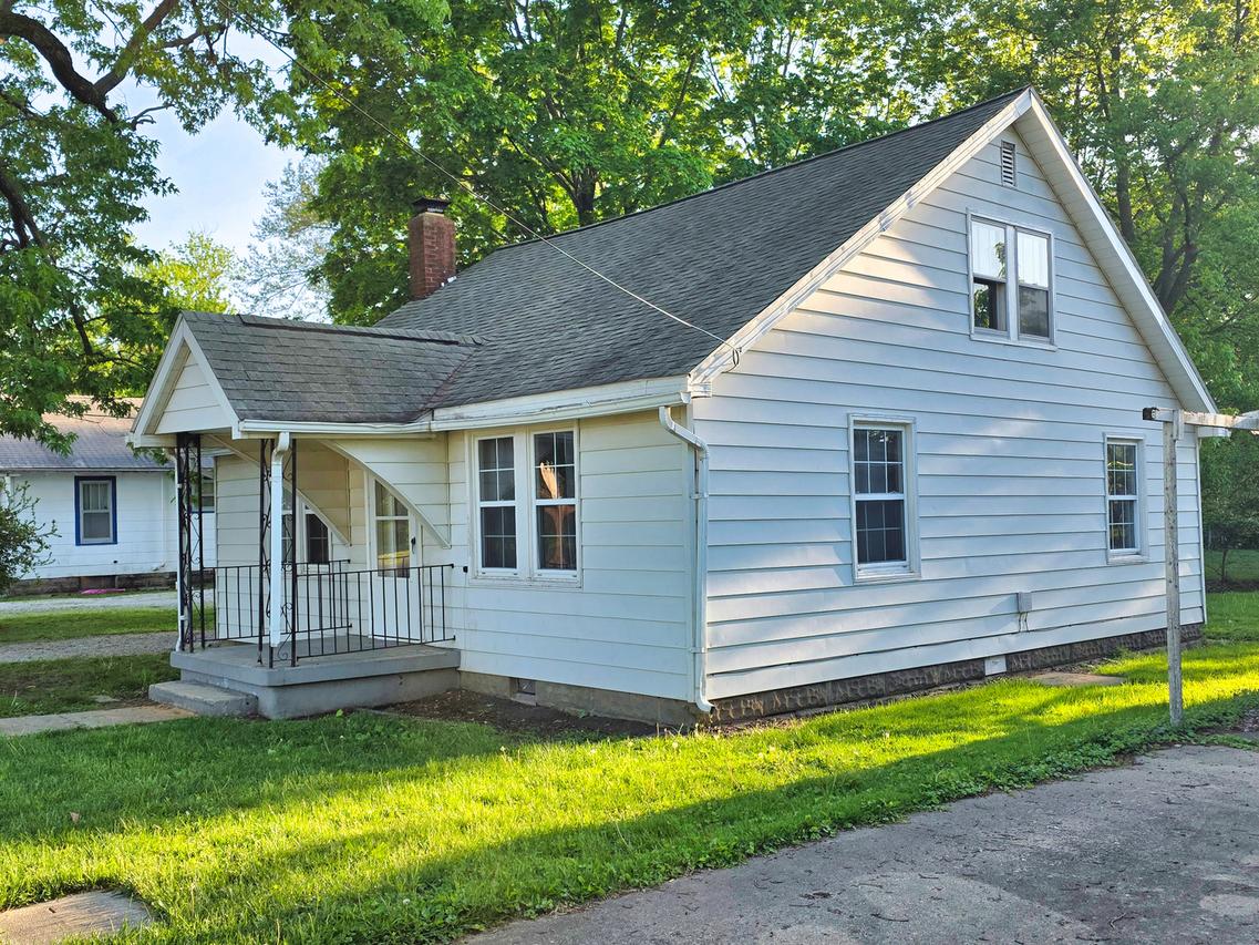 203 S Wilson St., Olney, IL 62450