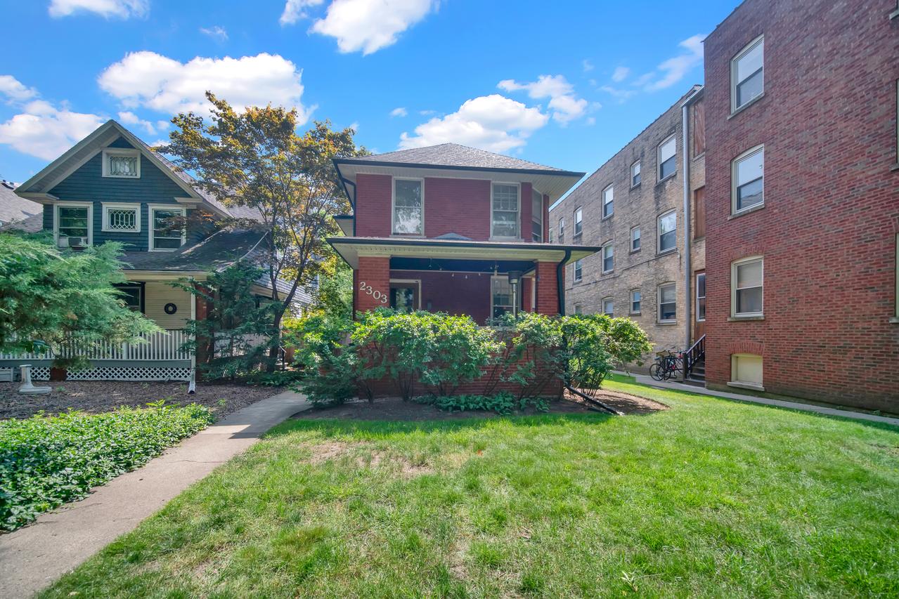 2303 Ridge Ave., Evanston, IL 60201