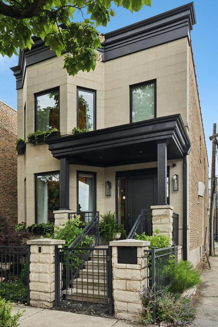 5415 N Ashland Ave., Chicago, IL 60640