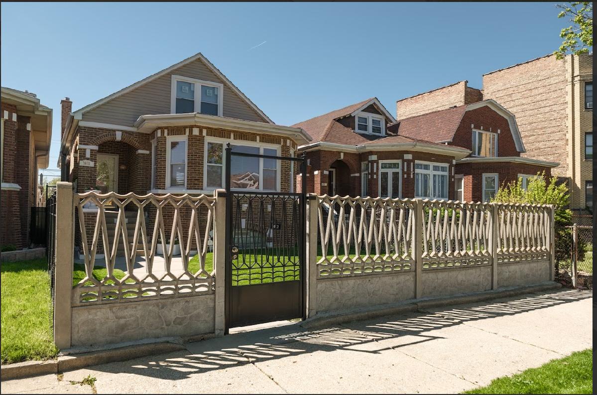 7612 S Honore St., Chicago, IL 60620