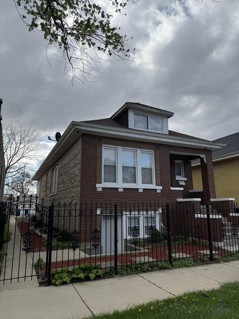 2326 S 58th Ct., Cicero, IL 60804