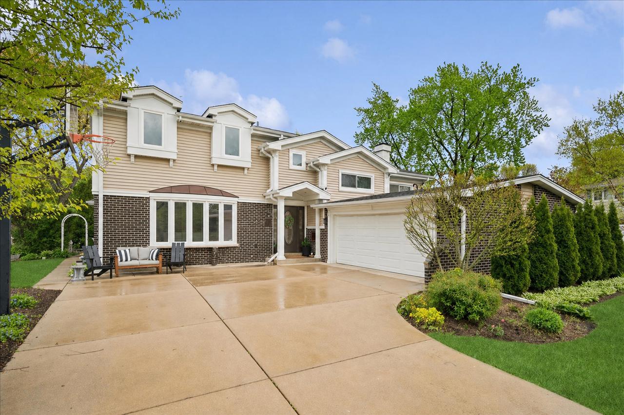 [Address Hidden by Seller], Arlington Heights, IL 60004
