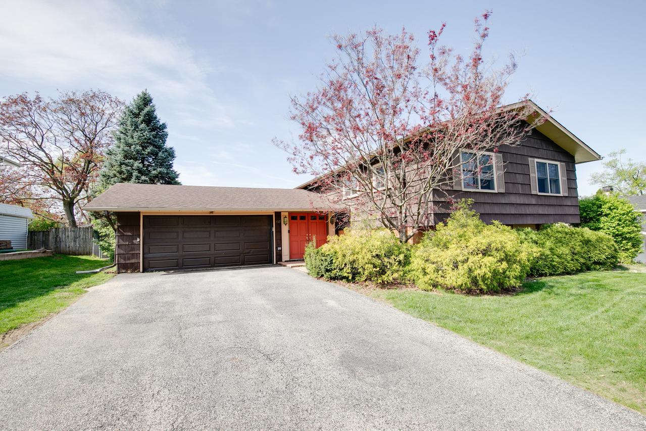 21W137 Everest Rd., Lombard, IL 60148