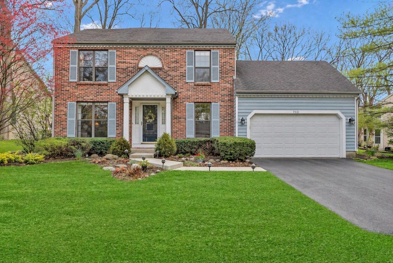 713 Hackberry Ct., Bartlett, IL 60103