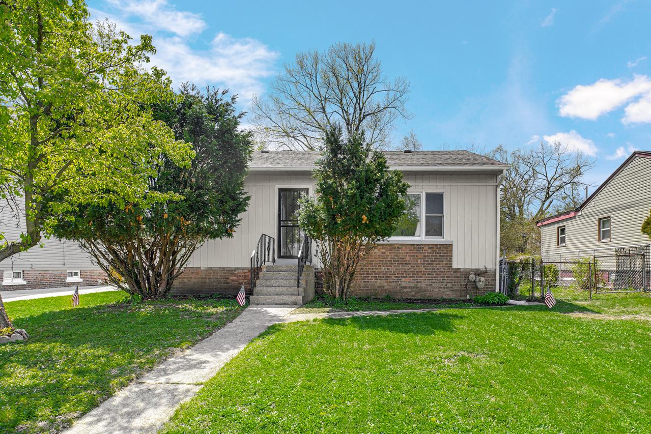 1117 156th Pl., Calumet City, IL 60409
