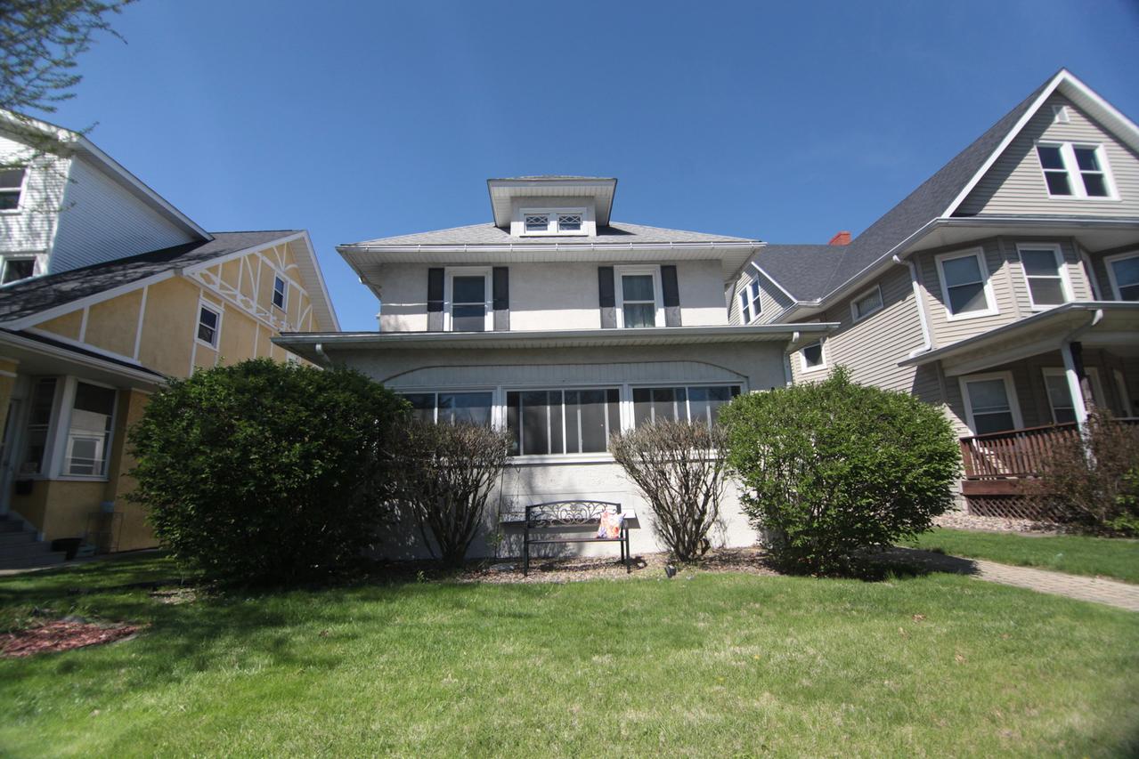 1714 25th St., Rock Island, IL 61201