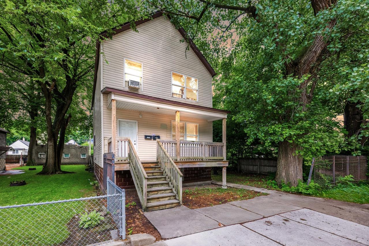 5347 S Racine Ave., Chicago, IL 60609