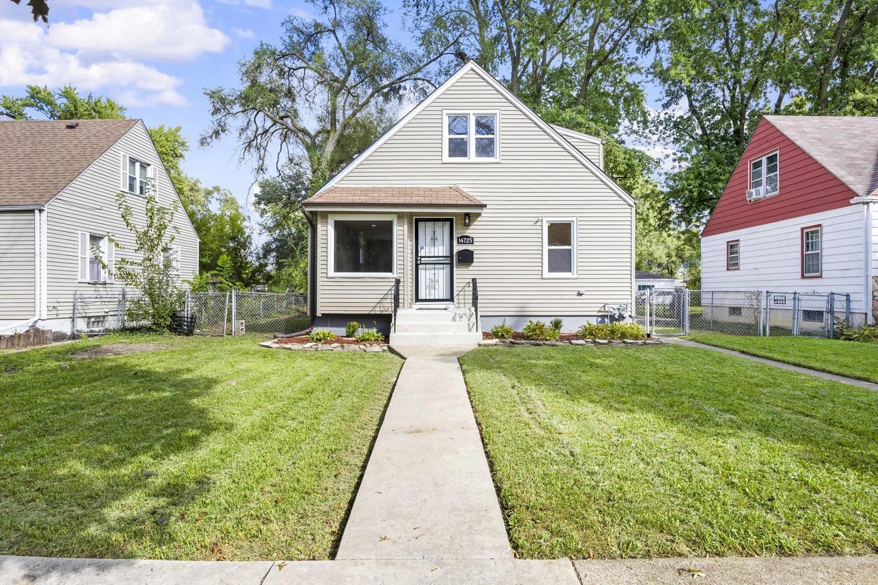 14725 Turlington Ave., Harvey, IL 60426